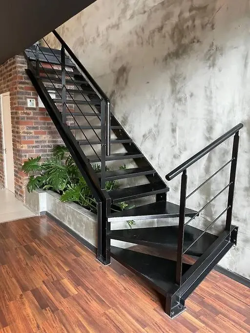Sky Loft - Modern Oasis In The Heart Of The City Κέιπ Τάουν 0*,