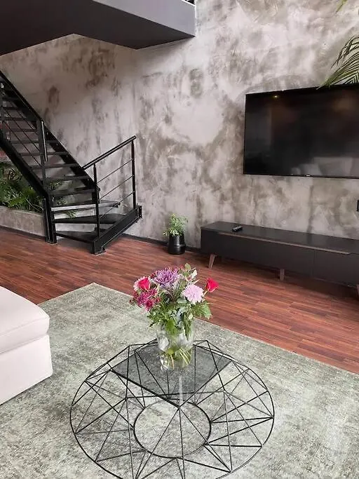 Sky Loft - Modern Oasis In The Heart Of The City Κέιπ Τάουν 0*,