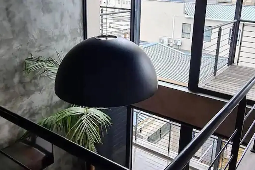 Sky Loft - Modern Oasis In The Heart Of The City Κέιπ Τάουν 0*,  Νότια Αφρική